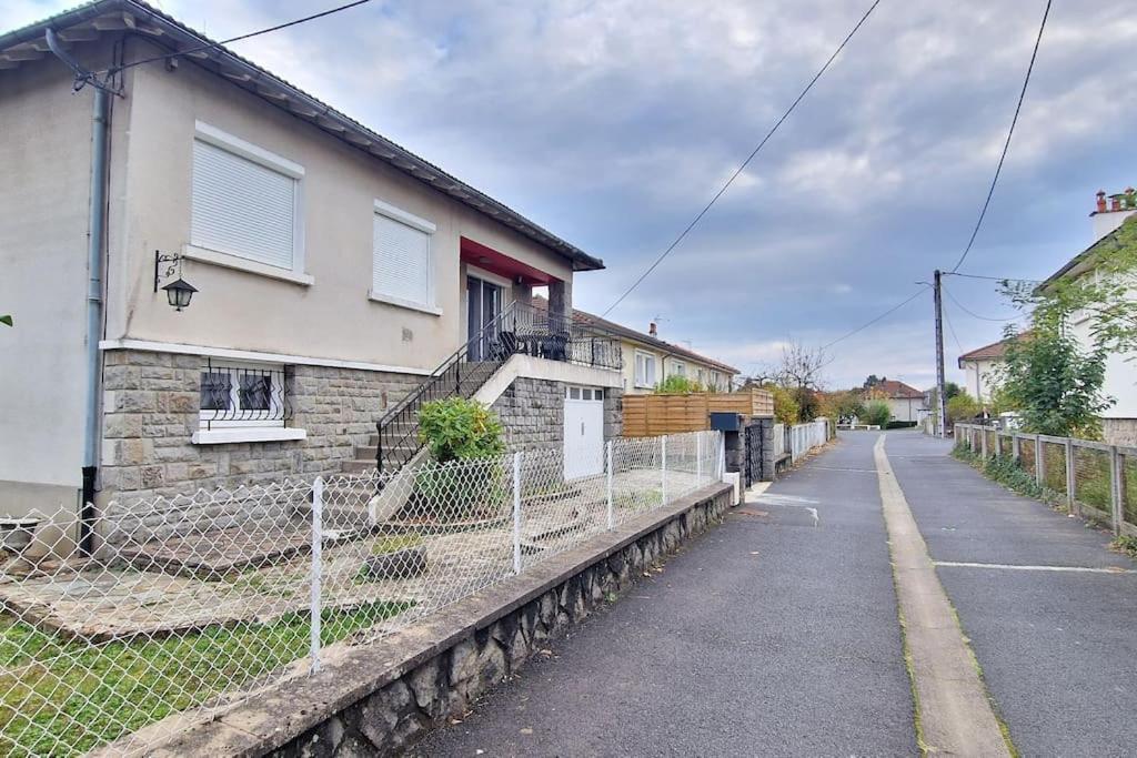 Maison A Aurillac - 3 Chambres - Arrivee Autonome Extérieur photo