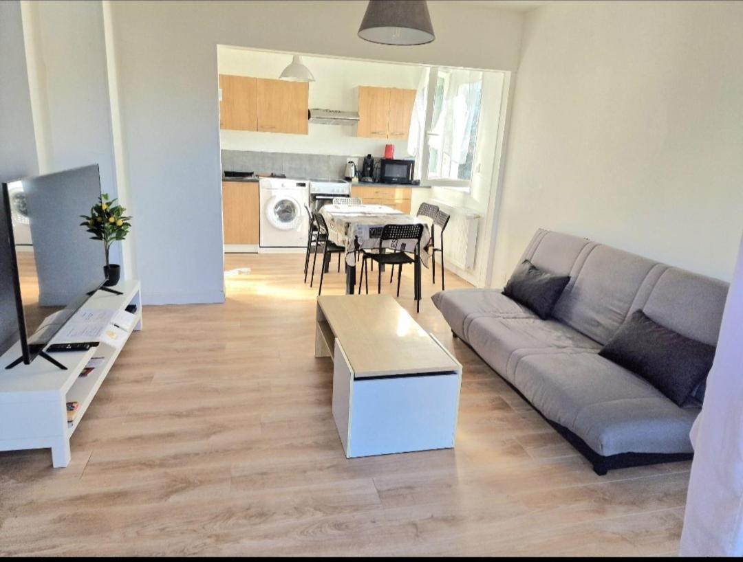 Maison A Aurillac - 3 Chambres - Arrivee Autonome Chambre photo